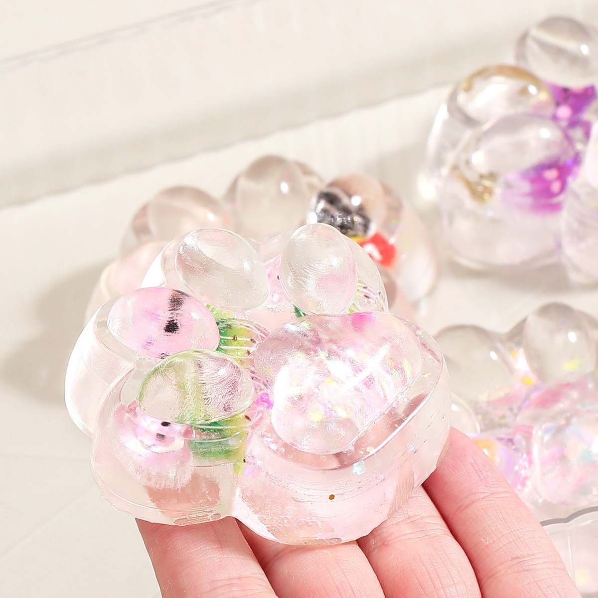 Jucarie Antistres Squishy, Flippy, Labuta de Pisica Pufoasa, cu Revenire Lenta, 7 x 6.5 cm, Model Ciuperca, Multicolor [8]