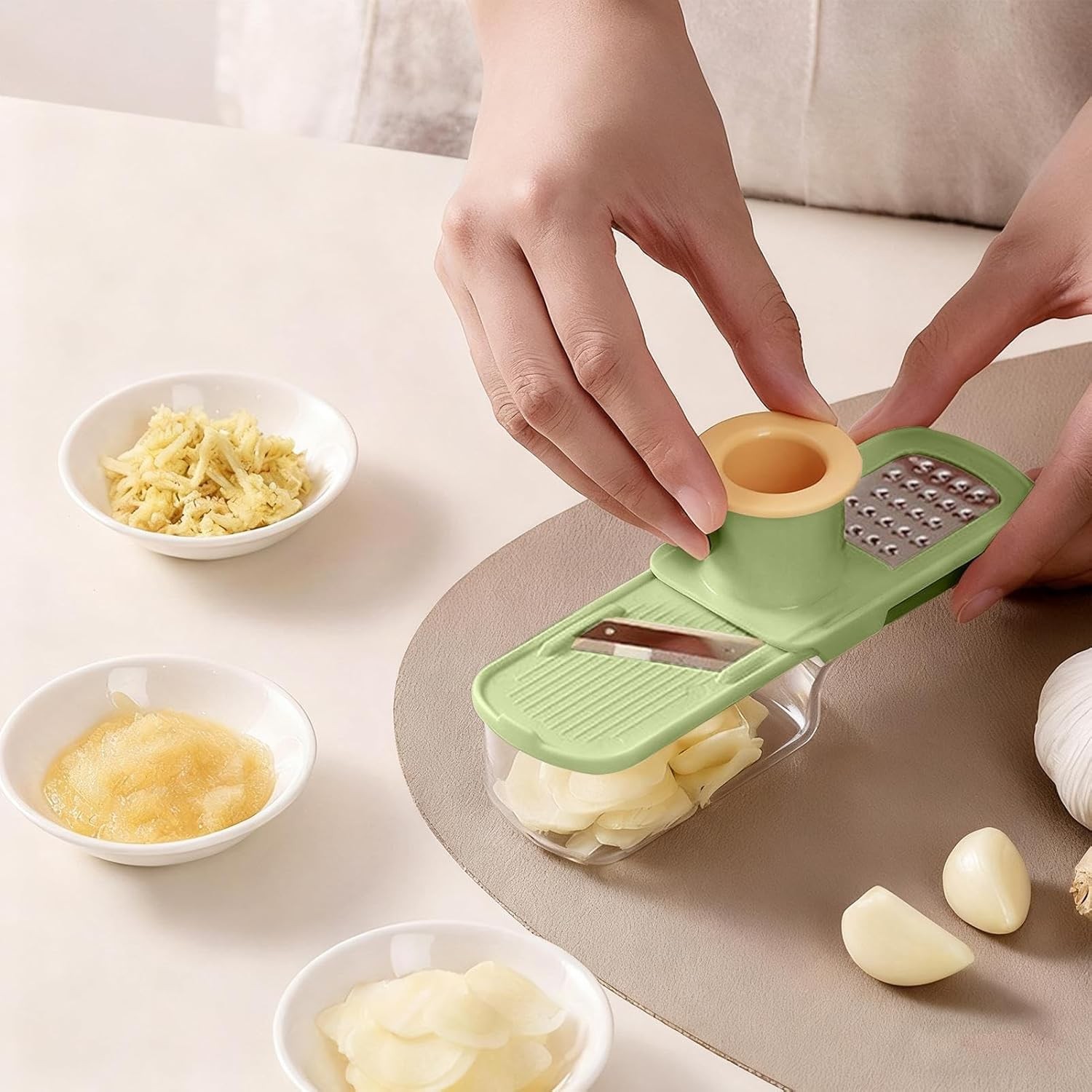 Razatoare Manuala, Flippy, cu Recipient de Stocare, pentru Legume, din Plastic si Otel Inoxidabil, Multifunctionala, Verde [2]