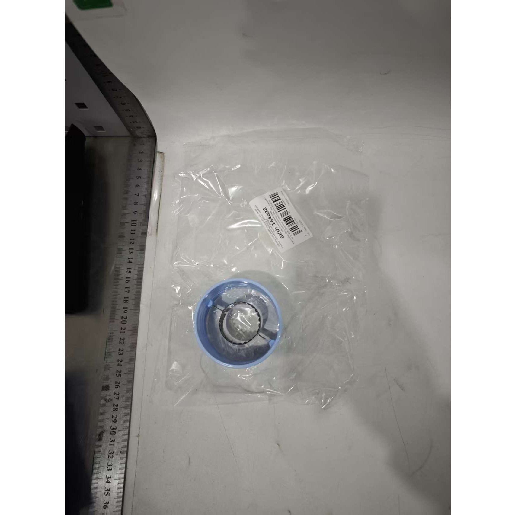 Ustensila pentru Curatare Porumb, Flippy, Diametru 3.6 cm, din Plastic si Otel Inoxidabil, Albastru [4]