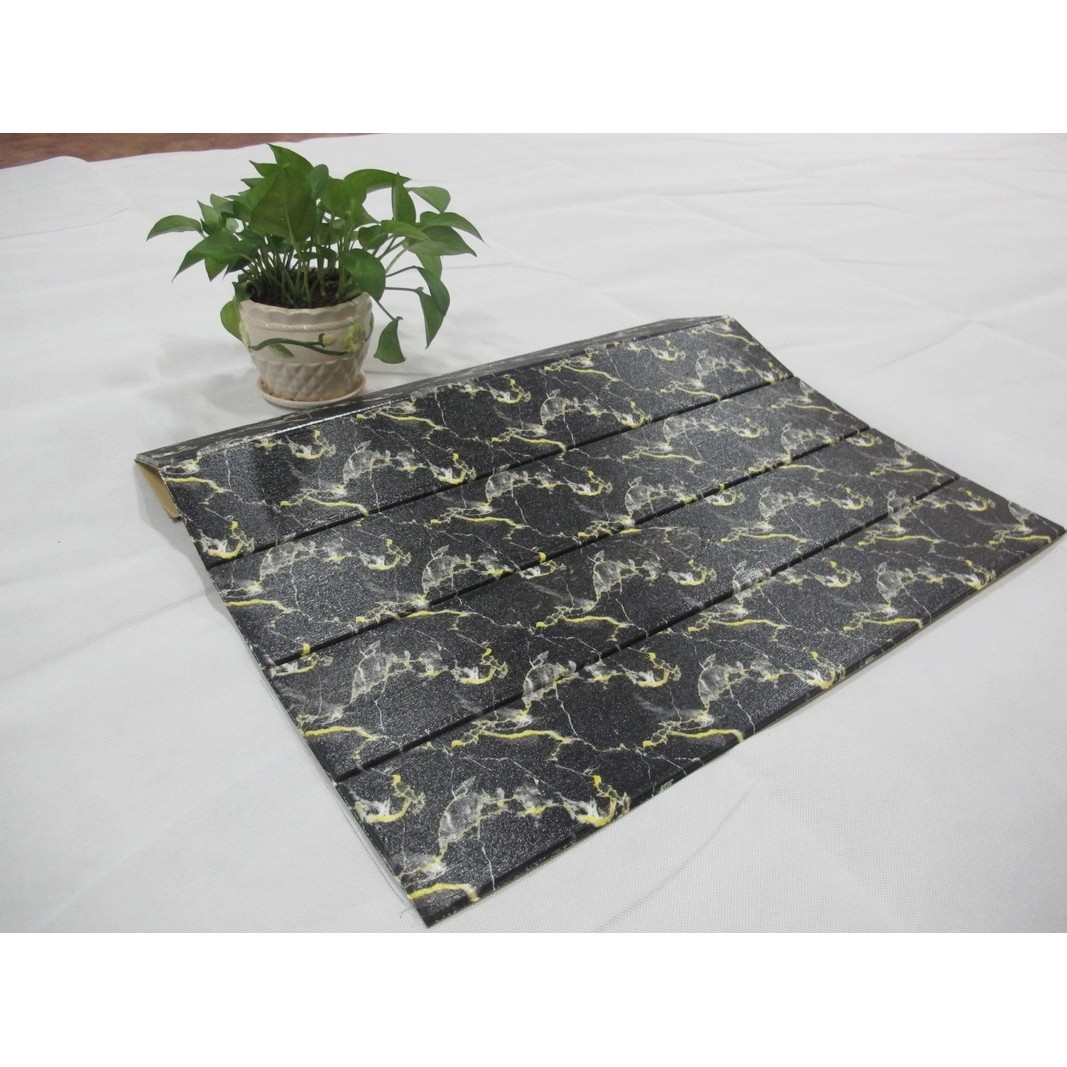 Set 10 Placi Tapet 3D, Flippy, 70 x 70 cm, Grosime 3 mm, din Rasina, Tip Placi de Lemn, Suprafata Acoperita 4.9 mp, Negru [1]