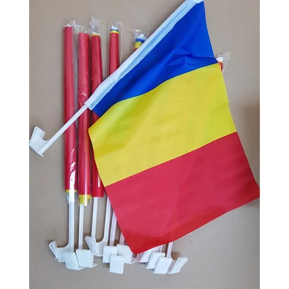Set 100 Steaguri Tricolor Auto, Flippy, 45 cm x 30 cm, Stegulet, Drapel [3]