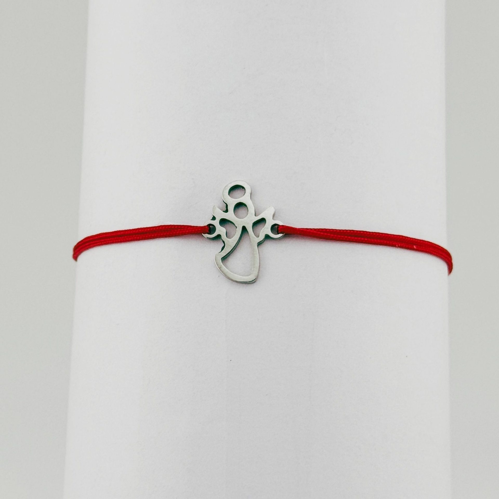 Bratara Martisor pentru Dama, Jolie, Model Inger, Set 12 bucati, Pandativ Argintiu din Inox cu Snur Rosu Ajustabil [2]