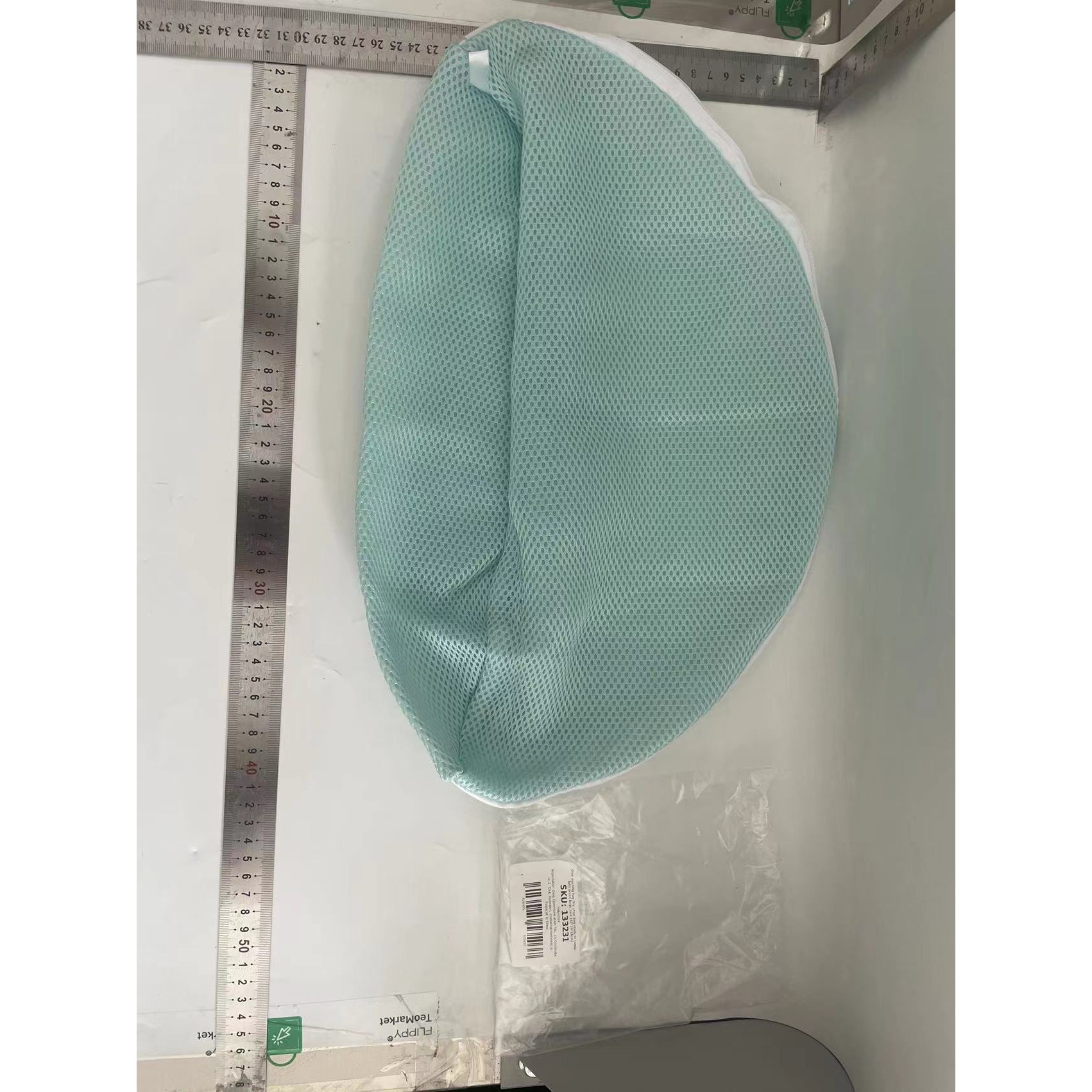Sac pentru Spalare Incaltaminte, Flippy, Dimensiuni Mari, pentru Masina de Spalat, 42x24x24 cm, Verde Deschis [1]