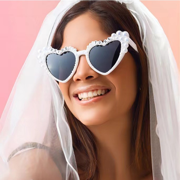 Ochelari Decorativi, Flippy, Model Bride to Be, cu Perle, pentru Nunta, din PC, 15.3 x 5.7 x 14.5 cm, Alb [5]