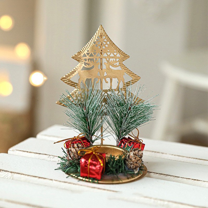 Cadouri și petreceri - Suport Decorativ pentru Lumanare de Craciun, Flippy, Ornament pentru Lumanare pe Masa, Model Brad cu Reni si Crengute de Brad, din Art Metal, fara Lumanare 13 x 8.3 cm, Auriu