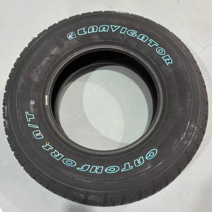 Anvelopa All Terrain LANVIGATOR CATCHFORS A/T P225/75R15 102T, Aderenta, Rezistenta si Control pe Drum si Off-Road [6]