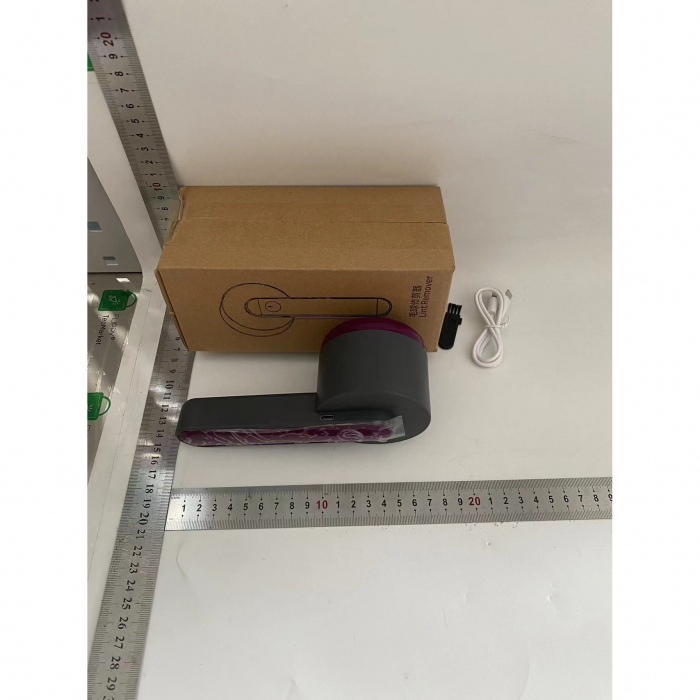 Aparat Pentru Curatat Scame, Par Si Praf, Flippy, Trimmer pentru Diferite Tipuri De Material, Cu Lame Din Otel Inoxidabil, Maner Ergonomic, Incarcare Prin USB, Negru Mov [4]