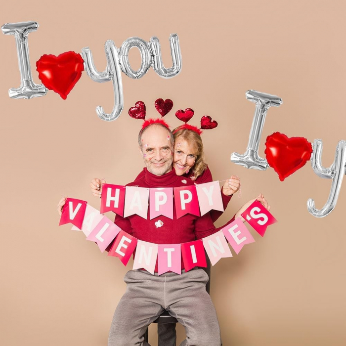 Balon din Folie Metalizata, Figurine Litere si Inima, Model I Love You, Tema Ziua Indragostitilor, 54x97 cm, Ambalaj Individual, Pai Inclus, Umflare cu Aer sau Heliu, Argintiu/Rosu [3]