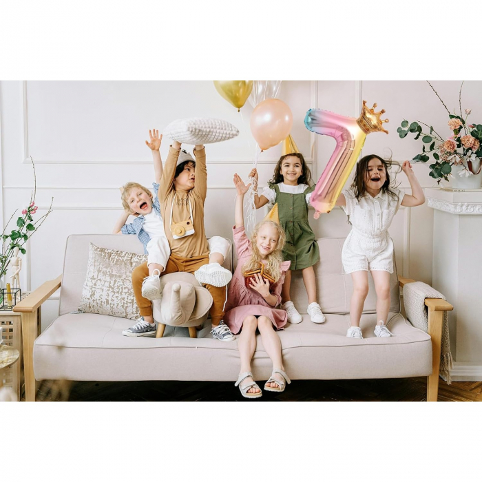 Balon din Folie Metalizata, Flippy, Figurina Cifra Gradient, Tema Aniversare 80 cm, Ambalaj Individual, Pai inclus, Umflare cu Aer sau Heliu, Coronita, Cifra 7 [2]