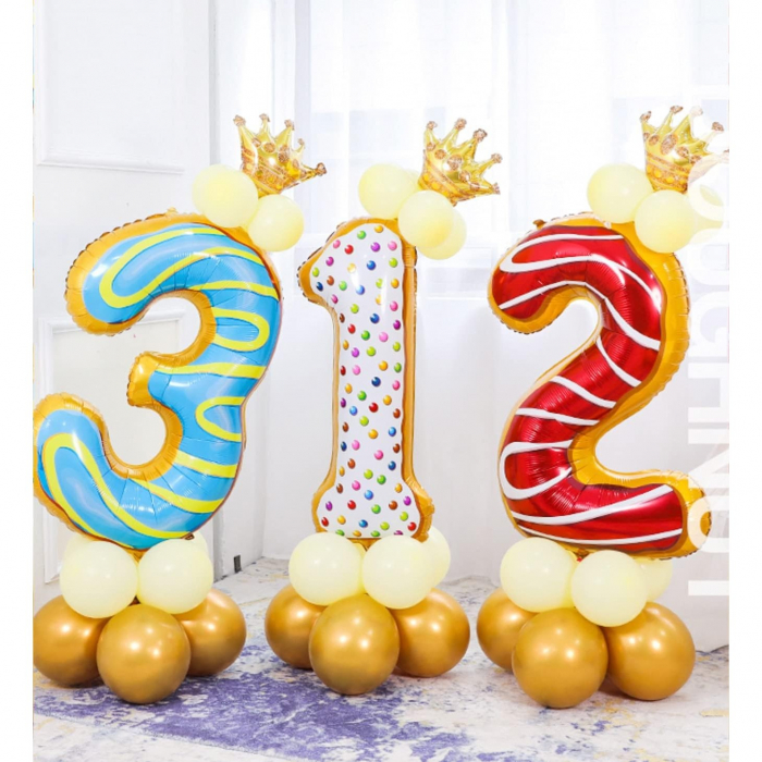 Balon din Folie Metalizata Flippy, Figurina Cifra, Imprimeu Gogosi, Tema Aniversare 100 cm, Ambalaj Individual, Pai inclus, Umflare cu Aer sau Heliu, Multicolor, Cifra 4 [3]
