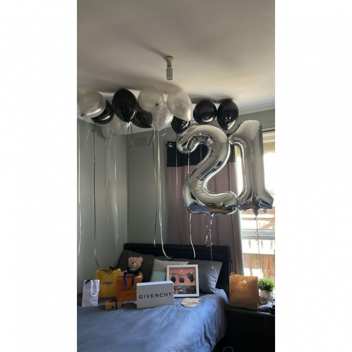 Balon din Folie Metalizata, Flippy, Figurina Cifra, Tema Aniversare 100 cm, Ambalaj Individual, Pai inclus, Umflare cu Aer sau Heliu, Argintiu, Cifra 1 [5]