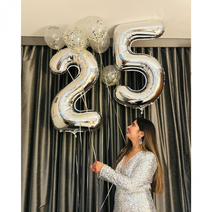 Balon din Folie Metalizata, Flippy, Figurina Cifra, Tema Aniversare 40 cm, Ambalaj Individual, Pai inclus, Umflare cu Aer sau Heliu, Argintiu, Cifra 2 [3]