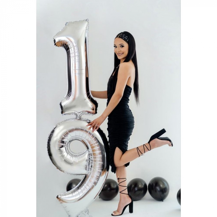 Balon din Folie Metalizata Flippy, Figurina Cifra, Tema Aniversare 40 cm, Ambalaj Individual, Pai inclus, Umflare cu Aer sau Heliu, Argintiu, Cifra 9 [4]