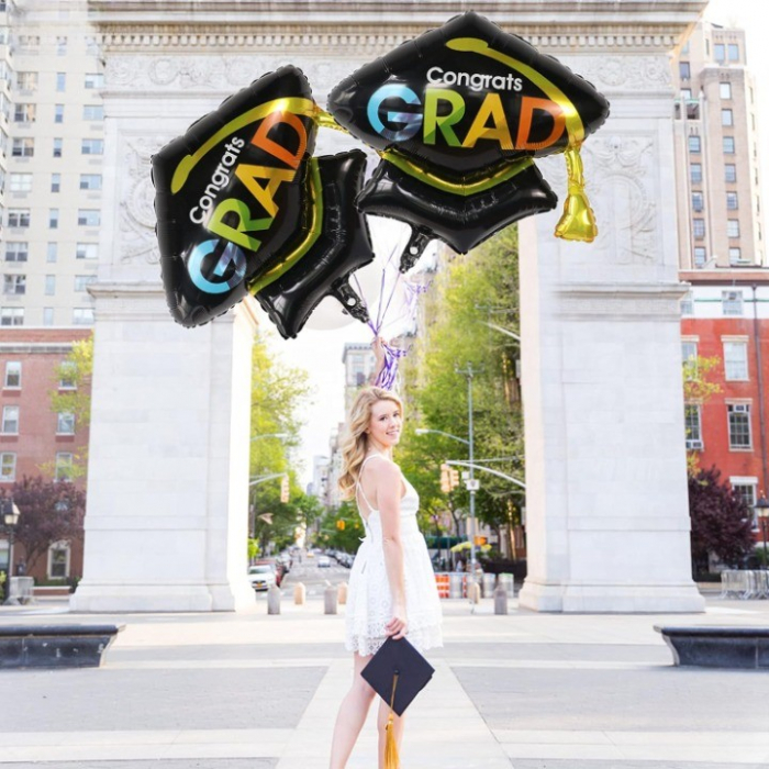 Balon din Folie Metalizata, Flippy, Figurina, Model Toca Congrats Grad, Tematica Absolvire,  66x66 cm, Ambalaj Individual, Pai Inclus, Umflare cu Aer sau Heliu, Negru [4]