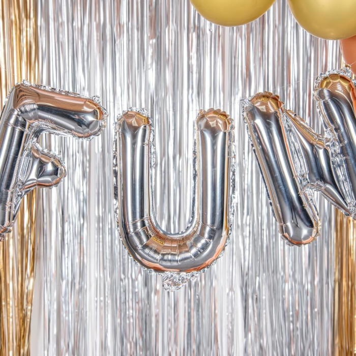 Balon Folie Metalizata Litera U, Flippy, 80 cm, Umflati cu Heliu sau Aer, Ambalaj Individual, Pai inclus, Argintiu [5]