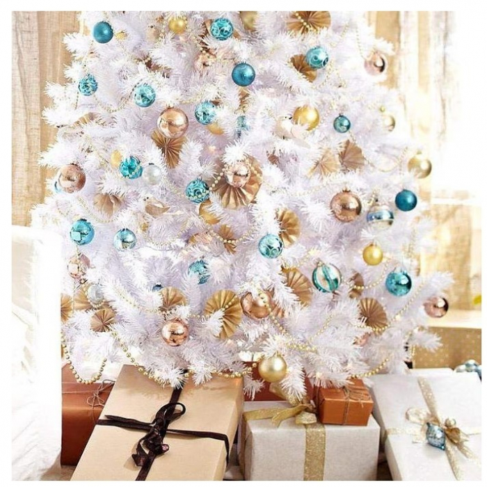 Brad de Craciun artificial cu suport inclus Flippy, 210 cm, 800 ramuri/varfuri, material plastic, suport clasic, fara iluminare, utilizat pentru interior/exterior, alb [6]