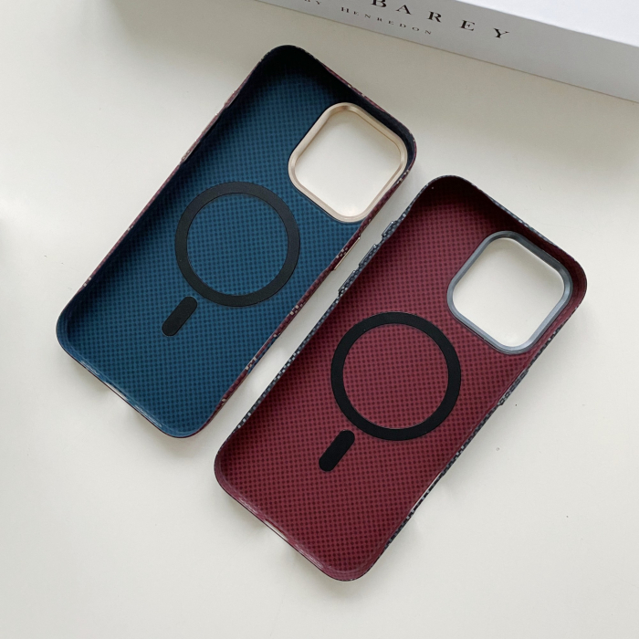 Carcasa Magentica, Flippy, din Fibra de Carbon, pentru iPhone 15 Pro Max, Portocaliu [10]