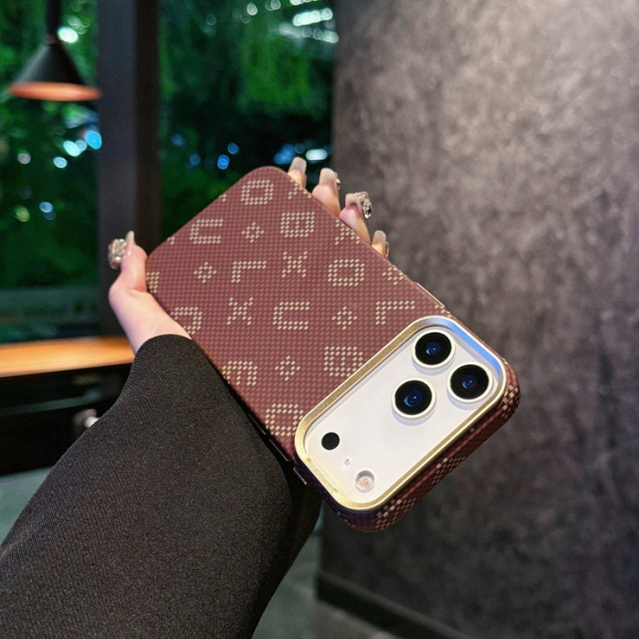 Carcasa Magentica, Flippy, din Fibra de Carbon, pentru iPhone 17 Pro, Portocaliu [21]