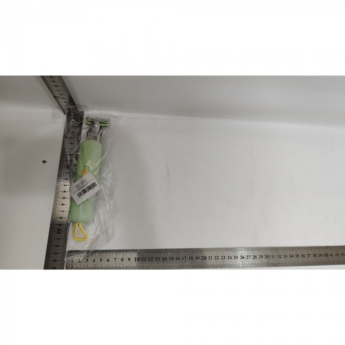 Clema pentru Boluri, Flippy, Anti-Alunecare, din Silicon, de Uz Casnic, Rezistent la Temperaturi Inalte, Model Animat, Maner si Cleste Inox, 12.5x3.6 cm, Verde [2]
