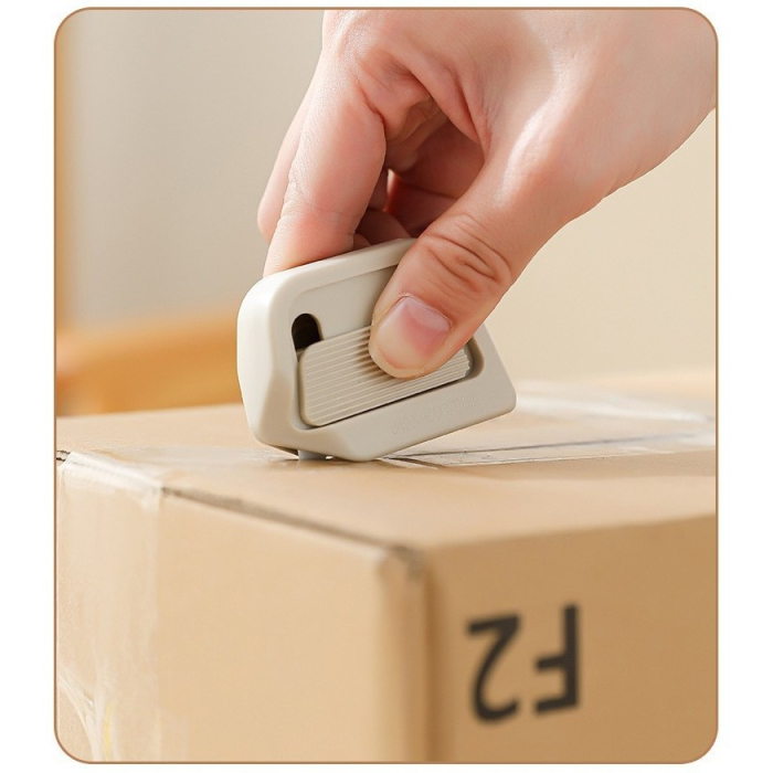 Cutter Portabil, Flippy, din ABS, Magnetic, Lama Ceramica, Autoretractabila, Universal, Alb [4]