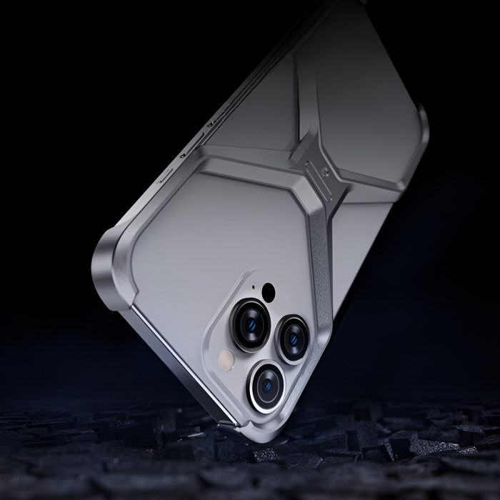 Husa Armor X Compatibila cu iPhone 15 Pro Max, Flippy, Aliaj de Aluminiu, Antisoc, Antizgarieturi, Impermeabila, Margini cu 2 Straturi, Aderent, Montare Usoara, Surubelnita Inclusa, Gri Metalizat [6]