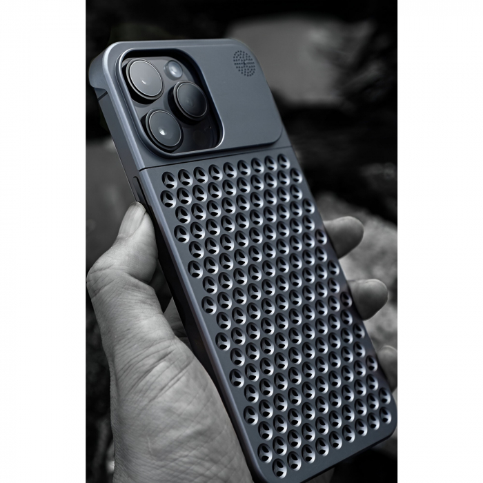 Husa Aromaterapia Compatibila cu iPhone 15 Pro, Flippy, Antisoc, Antizgariere, Protectie Camera si Supraincalzire, din Aliaj de Aluminiu, Gri [7]