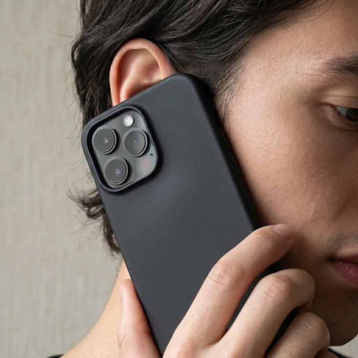 Husa de Protectie Telefon, Flippy, Compatibila cu iPhone 16 Pro, Silicon Premium Antisoc, Anti-Zgirieturi, MagSafe, Acces Camera Control, Protectie 360, Interior Microfibra, Negru [3]