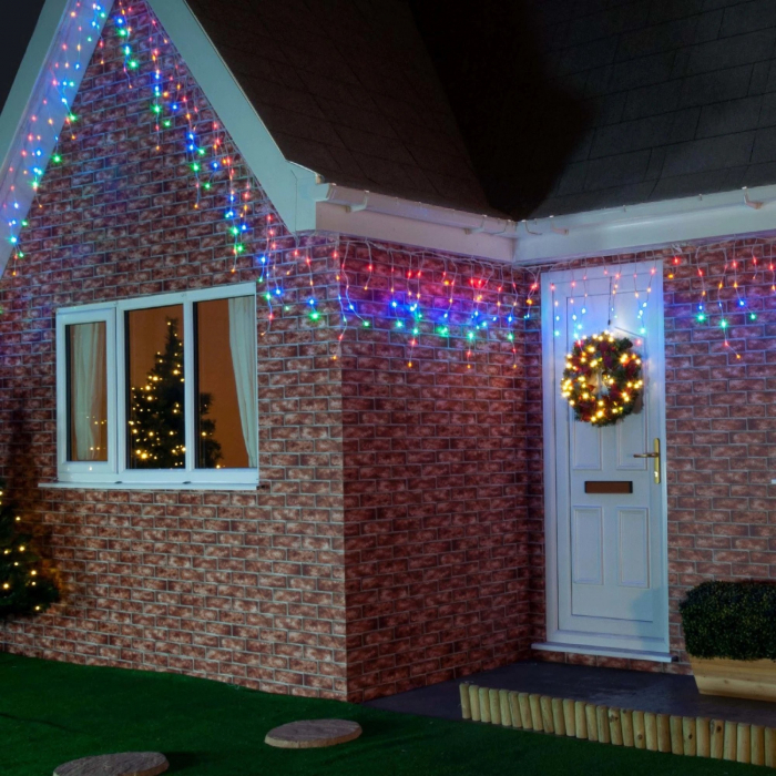 Instalatie Craciun, 10 m, 286 Led-uri ,Franjuri, Rosu / Verde/ Albastru, Flash, Transformator cu telecomanda, Interconectabila, Prelungitor 5 m inclus, Fir Alb, Flippy [4]