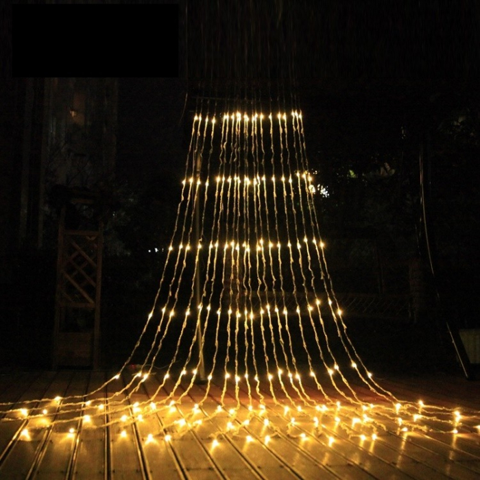 Instalatie Craciun Profesionala de Exterior IP65, Tip Perdea, 1m x 5m, 500 Led-uri Mari, Alb cald, cu flash, Alimentator 1,5 m, Interconectabila, Fir negru, Flippy [2]