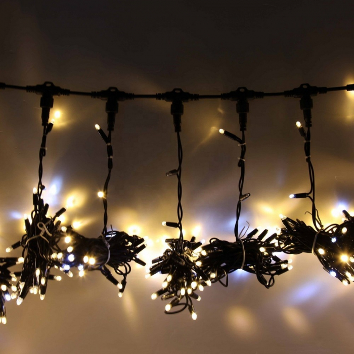 Instalatie Craciun Profesionala de Exterior IP65, Tip Perdea, 1m x 5m, 500 Led-uri Mari, Alb cald, cu flash, Alimentator 1,5 m, Interconectabila, Fir negru, Flippy [9]