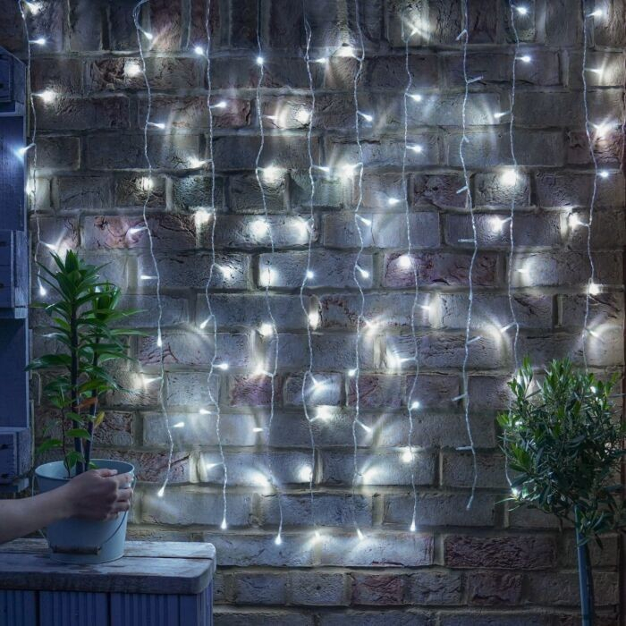 Instalatie Craciun, Tip Perdea, IP44, 6 m x 3 m, 480 LED-uri, Alb rece, cu 8 jocuri de lumini, 31 V, 9W, Interconectabila, Prelungitor 3 m inclus, Fir transparent, Interior/ Exterior, Flippy [2]