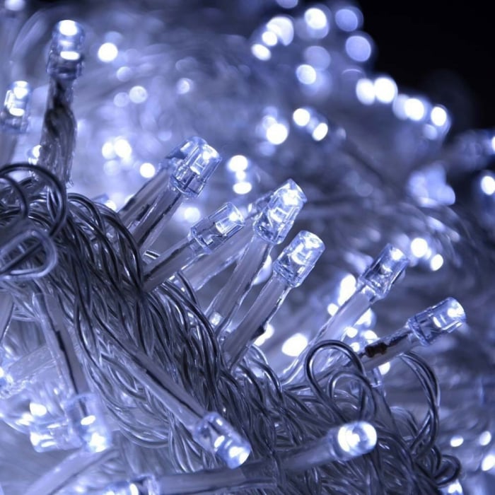 Instalatie Craciun Turturi, IP44, 3 m, 96 Led-uri ,Perdea Franjurata, Alb rece, 8 jocuri de lumini, Transformator 31 V, Putere 9 W, Interconectabila, Interior/Exterior, Prelungitor 3 m inclus, Fir Neg [9]