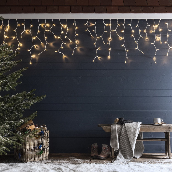 Instalatie Craciun Turturi, IP44, 5 m, 143 Led-uri ,Perdea Franjurata, Multicolor, 8 jocuri de lumini, Transformator 31 V, Putere 9 W, Interconectabila, Interior/Exterior, Prelungitor 5 m inclus, Fir  [9]