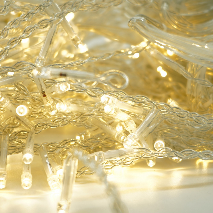 Lichidare Instalatie Craciun Yoto, Tip Franjuri/Turturi, 12 m, 300 LED-uri, Prelungitor 1.5 m, 8 Jocuri de Lumini, Interconectabila, Conectare la Retea, Fir transparent, Interior/Exterior, Alb Cald [3]