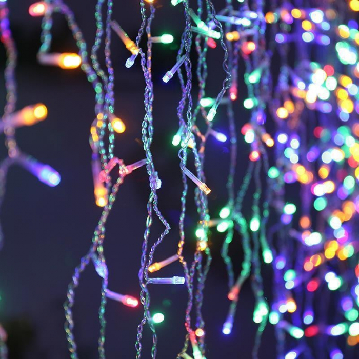 Instalatie Craciun Yoto, Tip Franjuri/Turturi, 12 m, 300 LED-uri, Prelungitor 1.5 m, 8 Jocuri de Lumini, Interconectabila, Conectare la Retea, Fir transparent, Interior/Exterior, Multicolor [5]