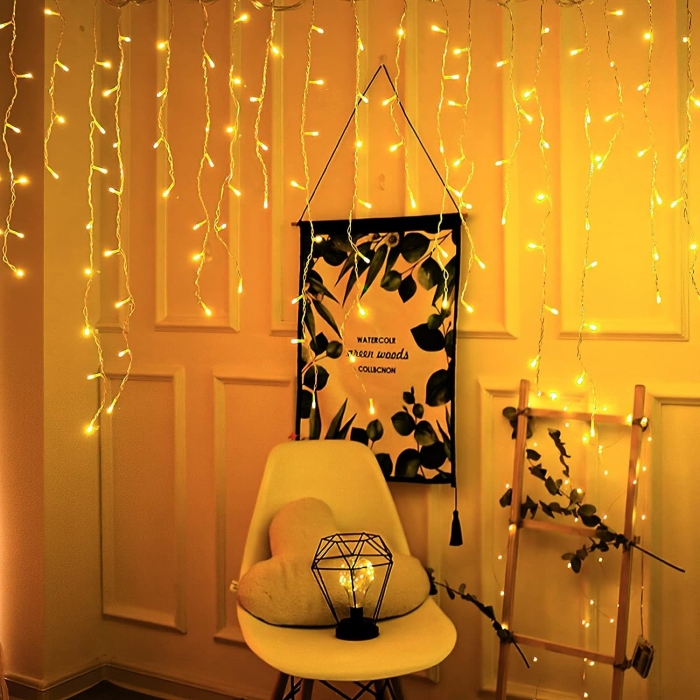 Lichidare Instalatie Craciun Yoto, Tip Franjuri/Turturi, 12 m, 300 LED-uri, Prelungitor 1.5 m, 8 Jocuri de Lumini, Interconectabila, Conectare la Retea, Fir transparent, Interior/Exterior, Alb Cald [7]