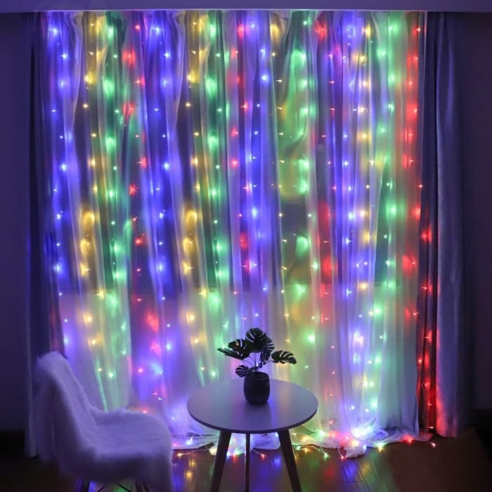 Lichidare Instalatie Craciun Yoto, Tip Perdea, 2 m x 1 m, 120 LED-uri, Prelungitor 1.5 m, 8 Jocuri de Lumini, Interconectabila, Fir transparent, Interior/Exterior, Multicolor [2]