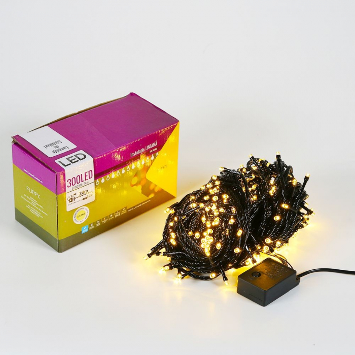 Instalatie de Craciun Flippy® Tip Liniara, Fir Negru, 24 m, 300 LED-uri, Interconectabila, Alb Cald [4]