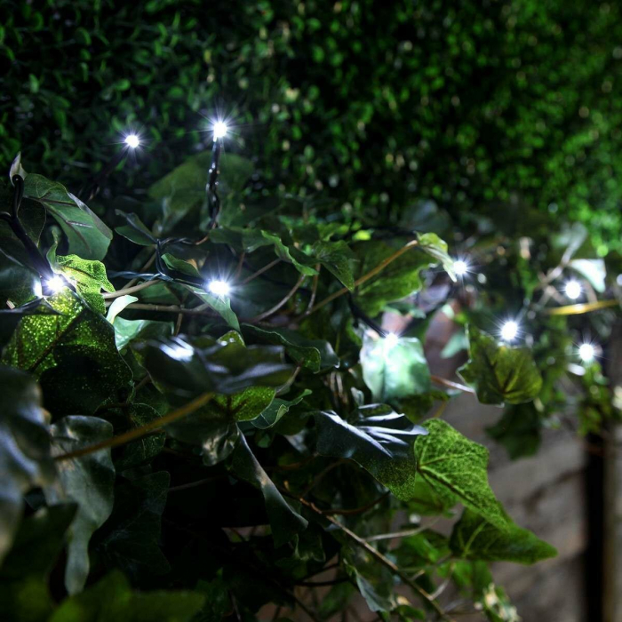 Instalatie de Craciun liniara Yoto, 10 m, din care 1 m cablu priza 220V, 100 LED, 8 jocuri de lumini, controler, fir negru, alb rece [8]