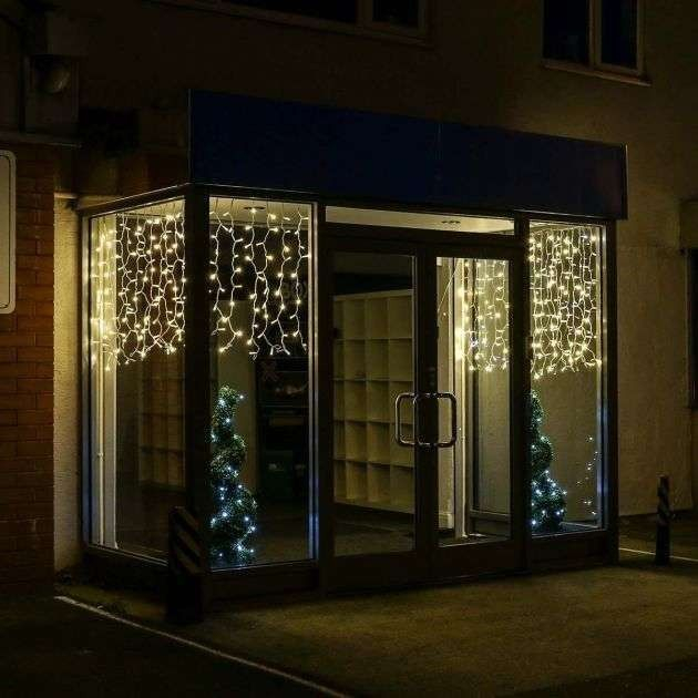 Instalatie exterioara tip ploaie,perdea alb cald V8, interconectabila, 240 led 6 m x 1 m, fir negru, IP65 [1]