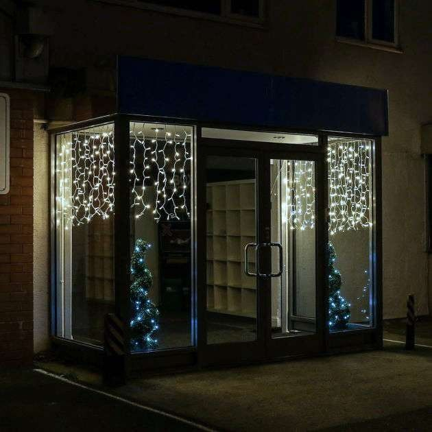 Instalatie exterioara tip ploaie,perdea alb rece V8, interconectabila, 360 led 9 m x 1 m, fir negru, IP65 [1]