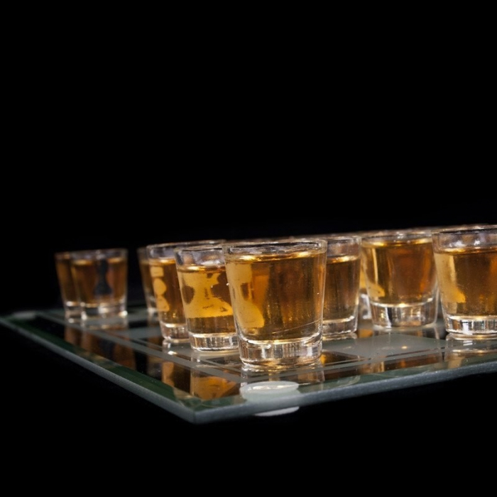 Joc de sah Flippy din sticla cu pahare pentru shoturi, 35x35 cm, transparent [4]