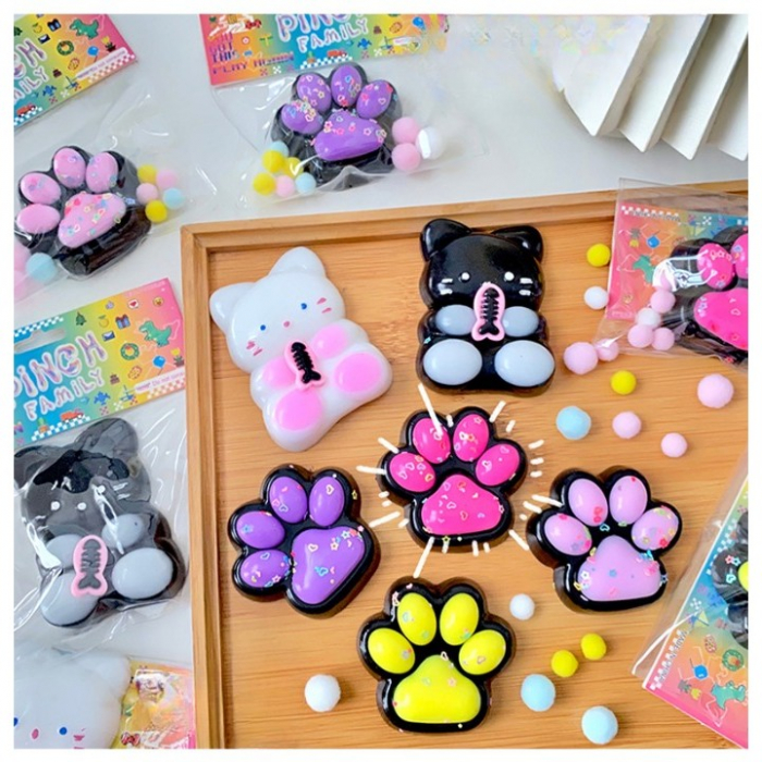 Jucarie Antistres Squishy, Flippy, cu Revenire Lenta, Model Labuta de Pisica, 6.8x6.2 cm, 55g, Ambalaj Transparent, Roz Inchis [4]