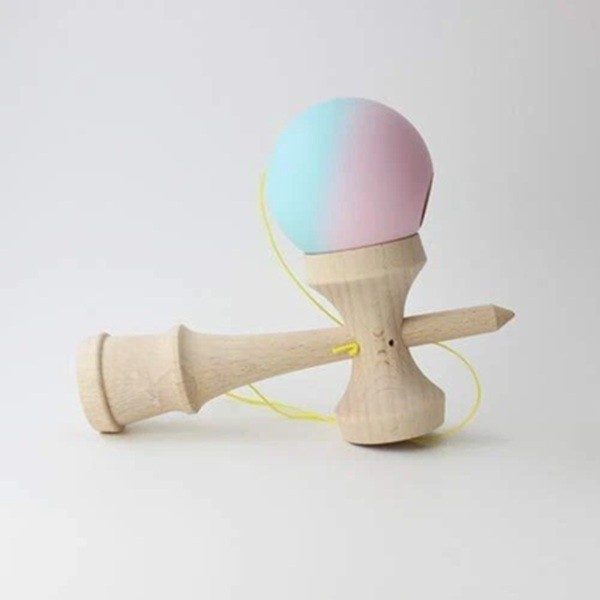 Jucarie Interactiva Kendama, Flippy, din Lemn, 18 cm, Joc de Indemanare pentru Copii si Adulti, Model Gradient 5, Albastru/Lila [3]