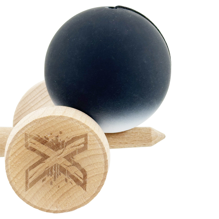 Kendama X Originala, Profesionala, Flippy, Cupe Mari KING SIZE V3, Rubber Grip, Gaura in Baza, Rulment Metalic, din lemn 18 cm, Ata 62/65 cm, Gradient Negru/Alb [8]
