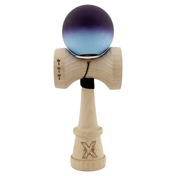 Kendama X Originala, Profesionala, Flippy, Cupe Mari KING SIZE V3, Rubber Grip, Gaura in Baza, Rulment Metalic, din lemn 18 cm, Ata 62/65 cm, Gradient Negru/Albastru deschis [2]