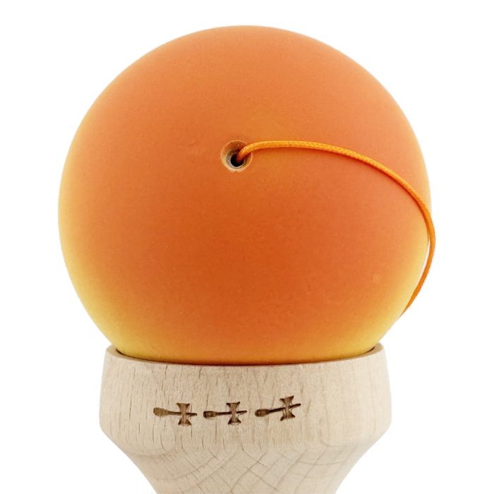 Kendama X Originala, Profesionala, Flippy, Cupe Mari KING SIZE V3, Rubber Grip, Gaura in Baza, Rulment Metalic, din lemn 18 cm, Ata 62/65 cm, Gradient Portocaliu/Galben/Alb [9]