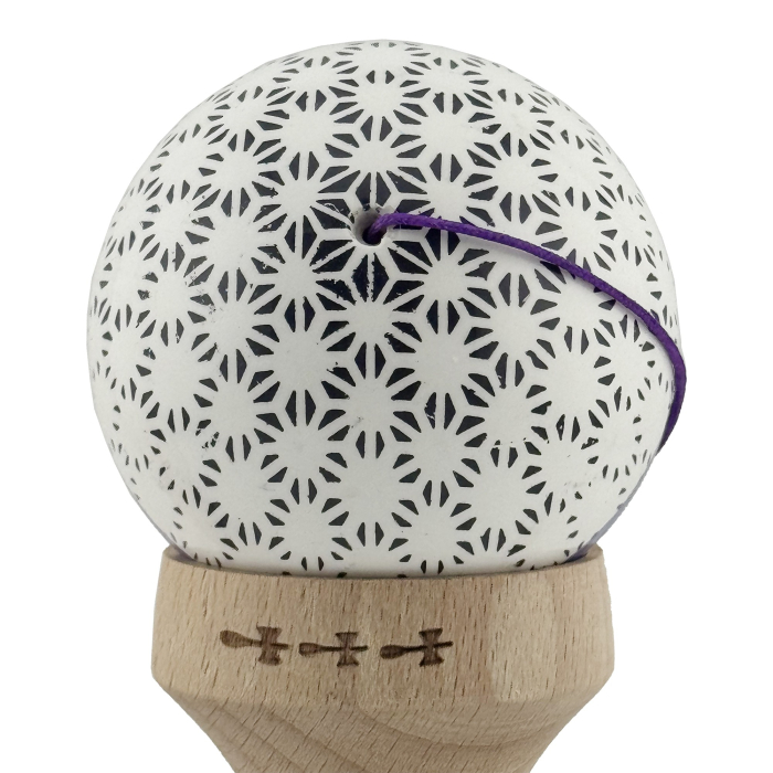 Kendama X Originala, Profesionala, Flippy, RAINDROPS, Super Sticky cu Cupe Mari KING SIZE V3, Gaura in Baza, Rulment Metalic, din lemn 18 cm, Ata 62/65 cm, Alb/Albastru [10]