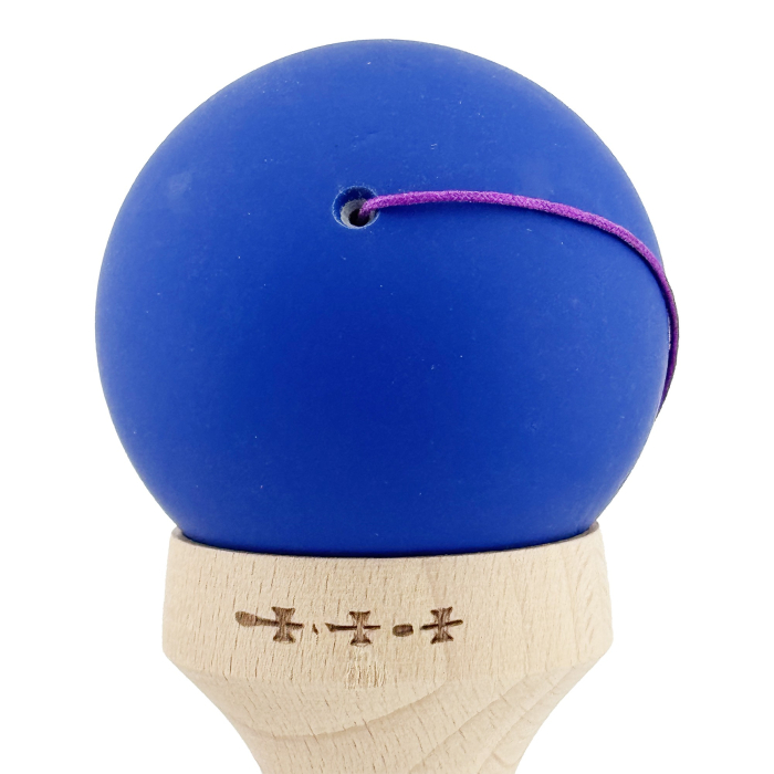 Kendama X Originala, Profesionala, Flippy, Rubber Grip, Cupe Mari KING SIZE V3, Gaura in Baza, Rulment Metalic, din lemn 18 cm, Ata 62/65 cm, Bicolor Albastru inchis/Rosu [10]