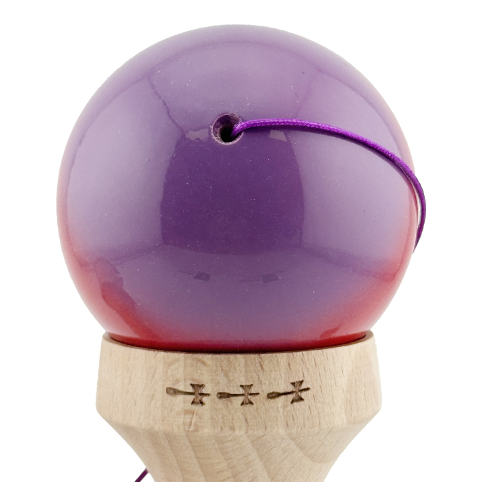 Kendama X Originala, Profesionala, Flippy, Super Sticky cu Cupe Mari KING SIZE V3, Gaura in Baza, Rulment Metalic, din lemn 18 cm, Ata 62/65 cm, Gradient Mov/Rosu/Negru [10]